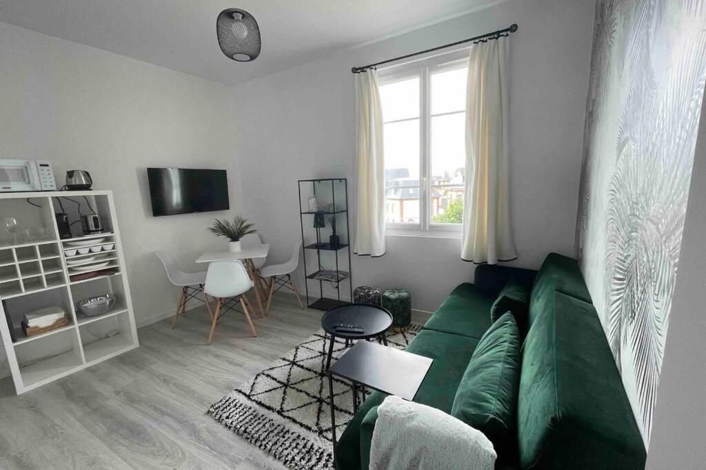 L'Oiseau Bleu Appt 2 Pieces , 150 M De La Plage Διαμέρισμα Blonville-sur-Mer Εξωτερικό φωτογραφία